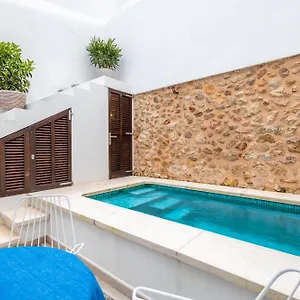https://casa-la-roca.allmallorcahotels.com